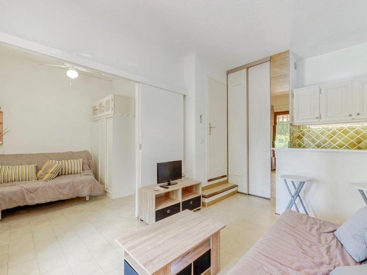 Studio Val Des Chenes-7 By Interhome Cavalaire-sur-Mer Εξωτερικό φωτογραφία